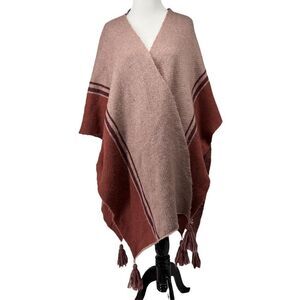 Treasure‎ & Bond Pink Poncho Snaps Arm Holes